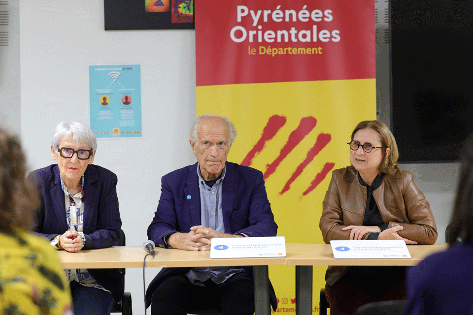 PlaqueAidantsAlzheimer MSP Foch  09 2025  MJZ 4285